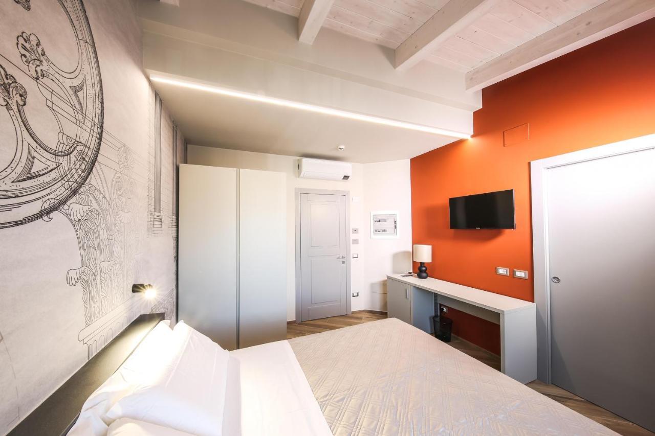 Vicolo Malavolta 7 Rooms And Suites Pedaso Eksteriør billede
